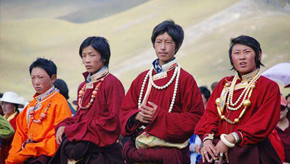 中华56个民族之藏族简介|因康熙年间更名而来