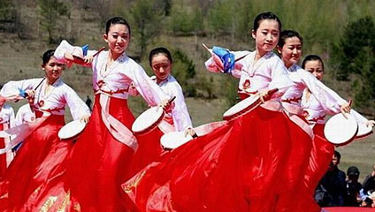 中华56个民族之朝鲜族简介|最爱泡菜和大酱汤的民族